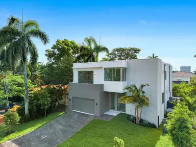New construction Single-Family house 7701 Coquina Dr, North Bay Village, FL 33141 - image