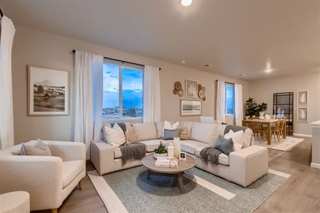 Spring Valley by Landsea Homes in Longmont - photo 37 37