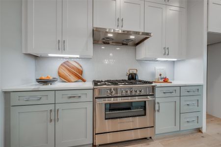 New construction Single-Family house 116 E 23Rd St, Houston, TX 77008 - image 10