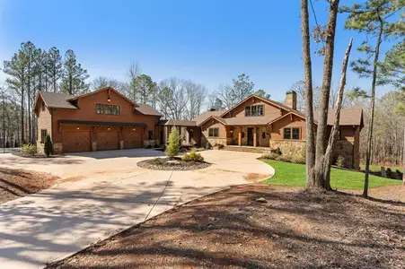 New construction Single-Family house 975 Blalock Lakes Dr, Newnan, GA 30263 - image