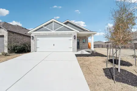 New construction Single-Family house 238 Bay Breeze Dr, Kyle, TX 78640 plan Austin - image