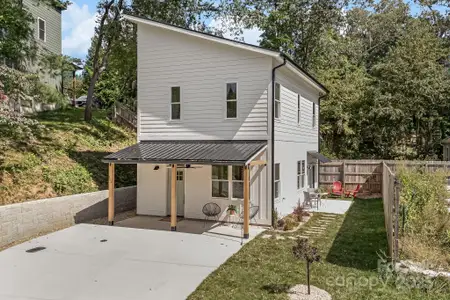 New construction Single-Family house 302 State St, Asheville, NC 28806 - image