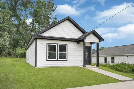 New construction Single-Family house 16939 Balmoral, Montgomery, TX 77316 - image