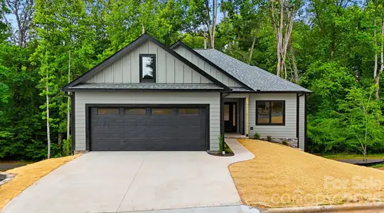 New construction Single-Family house 414 Scarlett Oak Ct Ne, Lenoir, NC 28645 - image