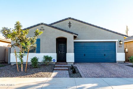 New construction Single-Family house 6823 W Milada Dr, Laveen, AZ 85339 - image