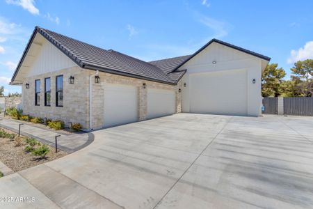 New construction Single-Family house 24215 S 223Rd Pl, Queen Creek, AZ 85142 - image