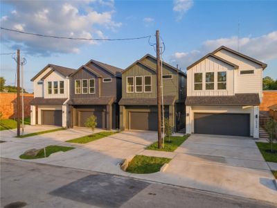 New construction Single-Family house 6321 Foster St, Houston, TX 77021 - image