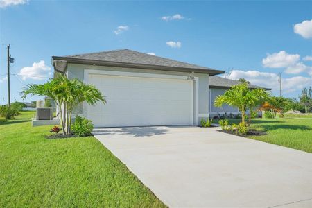 New construction Single-Family house 11505 3Rd Ave, Punta Gorda, FL 33955 - image