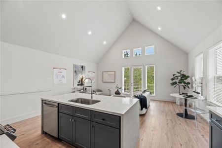 New construction Single-Family house 1040 Homer St, Unit B, Houston, TX 77091 - image 12