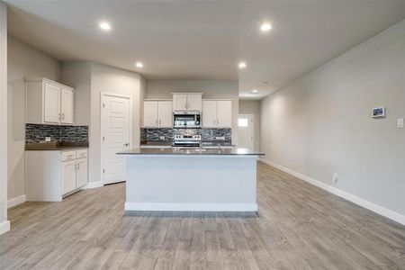 New construction Single-Family house 600 Trinity Park Trl, Alvarado, TX 76009 ROSEMONT- photo 9 9