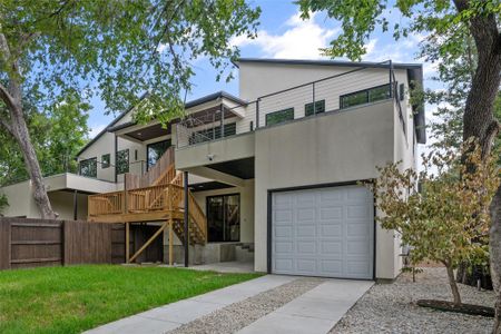 New construction Condo house 4324 Airport Blvd, Unit B, Austin, TX 78722 - image