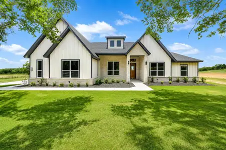 New construction Single-Family house 1057 Vh Rnch, Poolville, TX 76487 - image