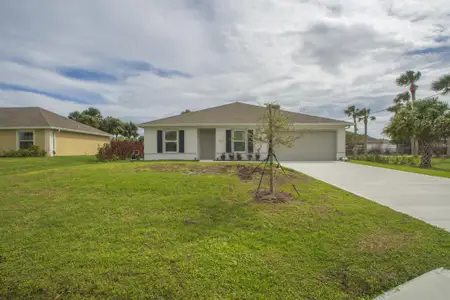 New construction Single-Family house 450 Kendall Ave, Sebastian, FL 32958 - image