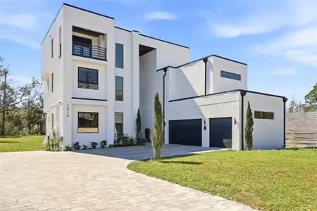 New construction Single-Family house 7818 N Hubert Ave, Tampa, FL 33614 - image