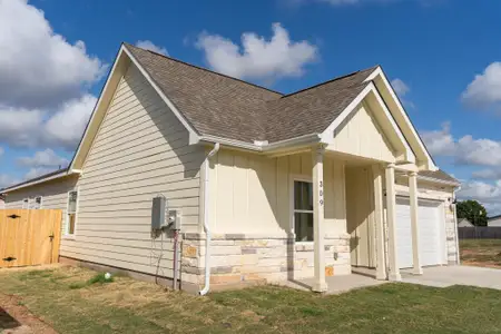 New construction Single-Family house 309 String Prairie Wy, Smithville, TX 78957 - image