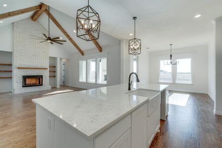 New construction Single-Family house 6421 Cedar Elm Ln, Midlothian, TX 76065 null- photo 6 6