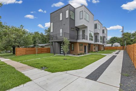 New construction Single-Family house 100 W Odell St, Unit 3, Austin, TX 78752 - image