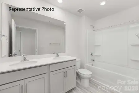New construction Single-Family house 12141 Barred Owl Ct, Charlotte, NC 28215 plan Aisle - image