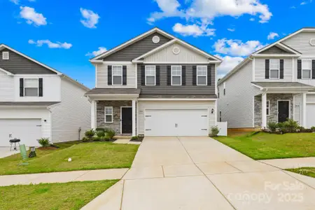 New construction Single-Family house 5204 Belstone Ln, Charlotte, NC 28215 null- photo 0