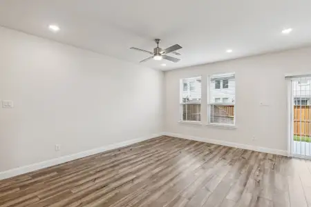 New construction Townhouse house 3725 Pierce Ln, Grand Prairie, TX 75052 - image 6