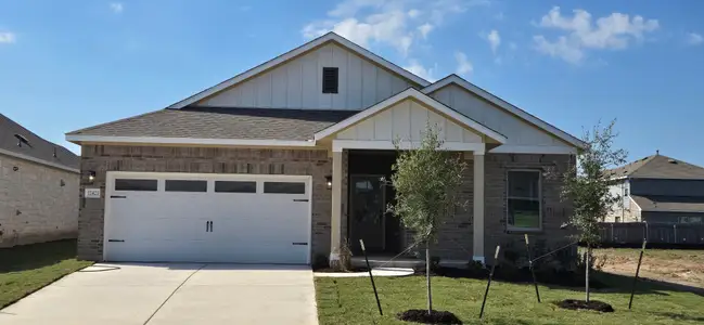 New construction Single-Family house 12421 Cockatto Xing, Manor, TX 78653 plan Ford - image
