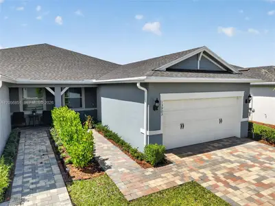 New construction Single-Family house 13903 Sw Gingerline Dr, Port St. Lucie, FL 34987 - image