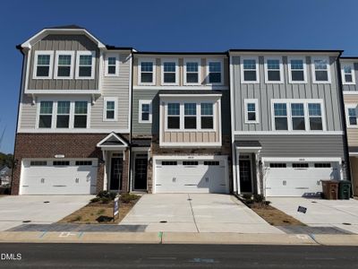 New construction Townhouse house 10030 Secluded Garden Drive Rd, Unit 192, Apex, NC 27523 - image