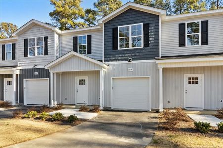 New construction Townhouse house 1014 Laurel St, Fayetteville, NC 28303 - image