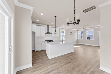 New construction Single-Family house 3395 Evergreen Oak Rd, Summerville, SC 29485 plan Nichols - image 5