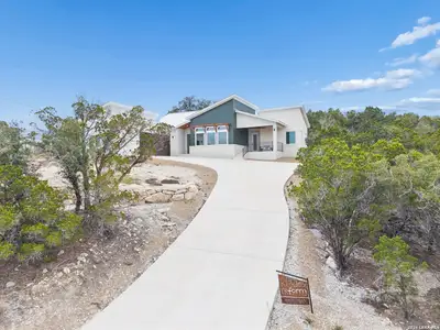 New construction Single-Family house 2920 Rocky Ridge Loop, Canyon Lake, TX 78133 - image