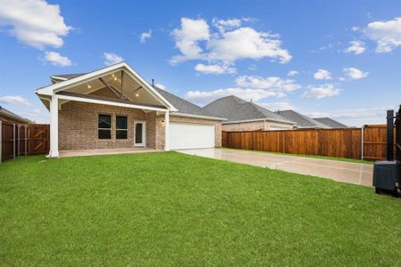 New construction Single-Family house 2233 Vista Wy, Waxahachie, TX 75165 null- photo 2 2