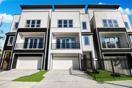 New construction Single-Family house 3231 Tuam St, Houston, TX 77004 - image