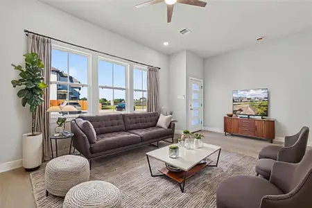 New construction Single-Family house 6702 Metro Blvd, Unit 3, Houston, TX 77083 - image 3