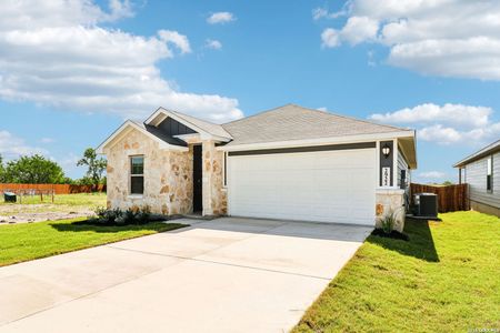 New construction Single-Family house 2922 Clemente Wy, Converse, TX 78109 plan The Briscoe (820) - image