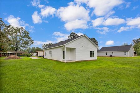 New construction Single-Family house 410 Maple St, Roseboro, NC 28382 - image