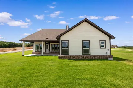 New construction Single-Family house 500 Ashlow Ct, Springtown, TX 76082 plan Verbena V2 - image