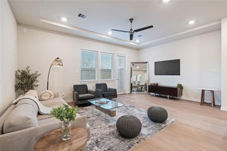 New construction Single-Family house 6445 Rena St, Houston, TX 77092 - image 15