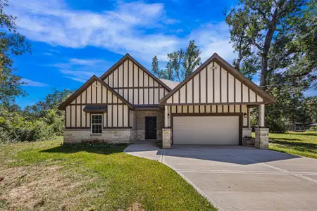 New construction Single-Family house 174 County Rd 668, Dayton, TX 77535 - image
