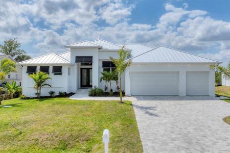 New construction Single-Family house 18610 Ayrshire Cir, Port Charlotte, FL 33948 - image