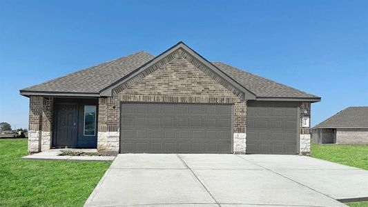 New construction Single-Family house 110 Palmer Bayou Ct, Dayton, TX 77535 Plan E30C- photo 0