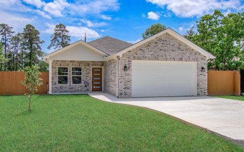 New construction Single-Family house 226 Glencairn Ct, Houston, TX 77336 null- photo 0