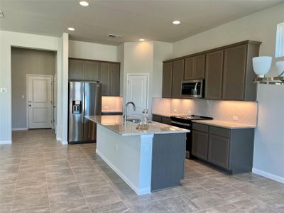 New construction Single-Family house 320 Creek Rd, Unit 204, Dripping Springs, TX 78620 null- photo 4 4