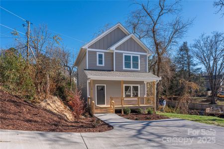 New construction Single-Family house 120 Lookout Rd, Asheville, NC 28804 - image