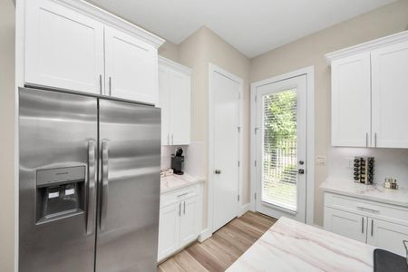 New construction Single-Family house 5935 Beall St, Unit A, Houston, TX 77091 - image 10