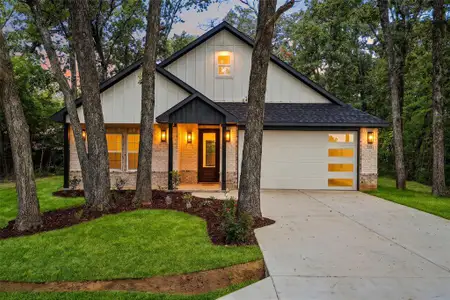 New construction Single-Family house 231 E Beachwood Lp, Trinidad, TX 75163 - image