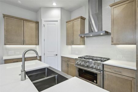 New construction Condo house 2707 Dulce Ln, Unit 14, Austin, TX 78704 - image 17