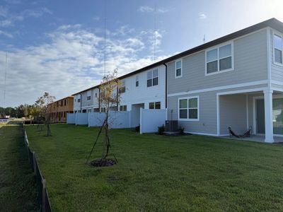 New construction Townhouse house 7580 Deer Valley Cir, Tampa, FL 33635 plan Beach - image