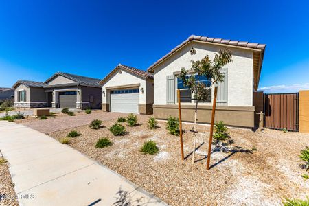 New construction Single-Family house 15776 W Bronco Trl, Surprise, AZ 85387 - image