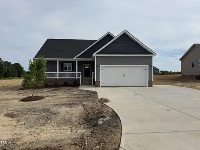 New construction Single-Family house 134 Royal Ave, Selma, NC 27576 null- photo 0