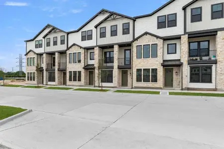 New construction Townhouse house 1037 Concan Dr, Plano, TX 75075 - image